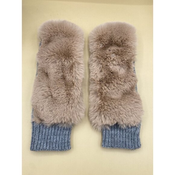 Hatley Heritage Canada Women’s Grey Knit Faux Fur Mittens Gloves - Picture 1 of 10